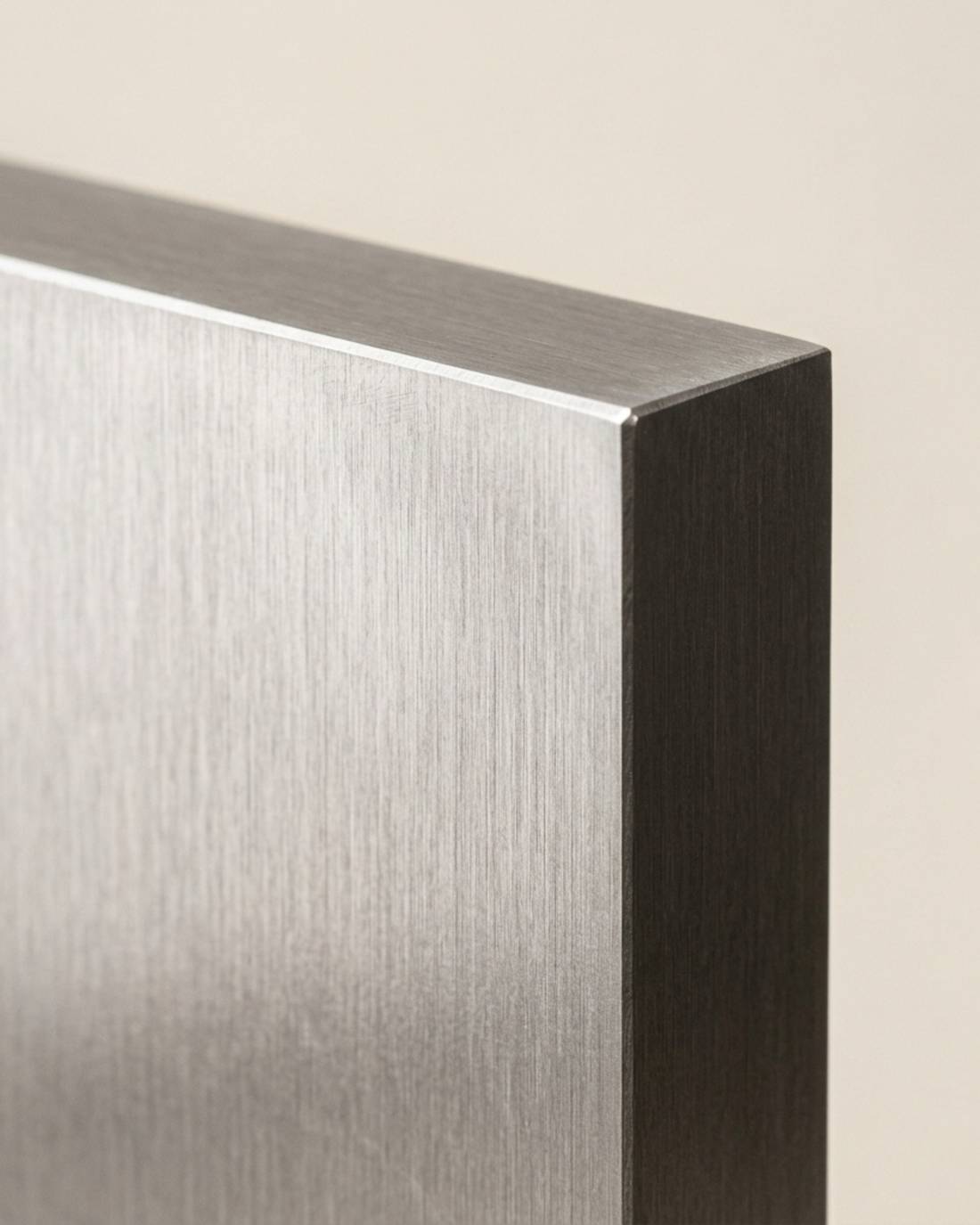 Canto de una pieza de aluminio